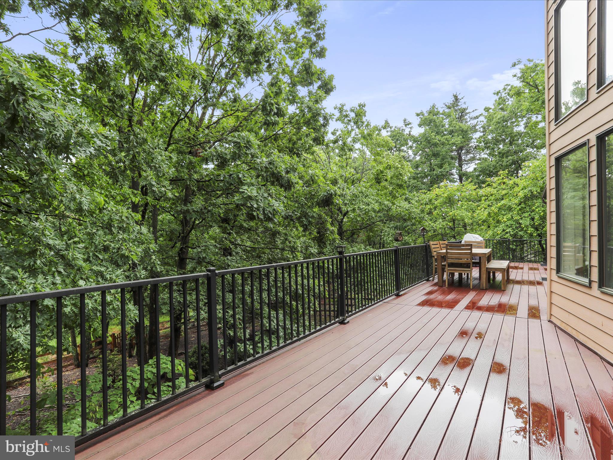 THE WOODS - Residential