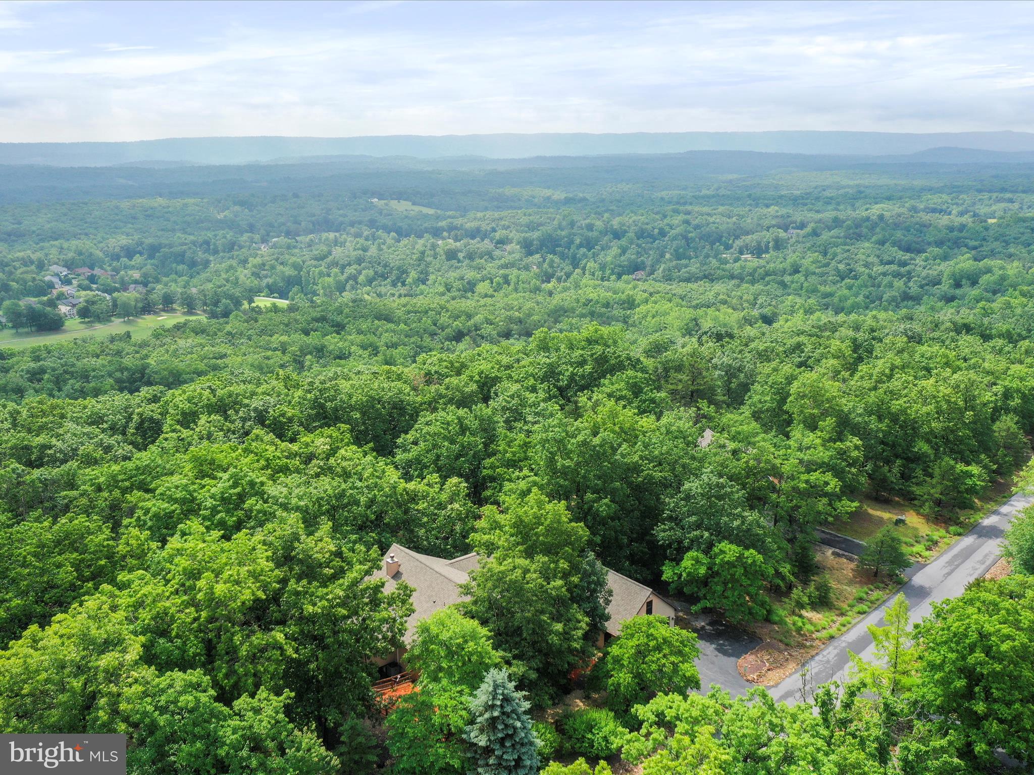 THE WOODS - Residential