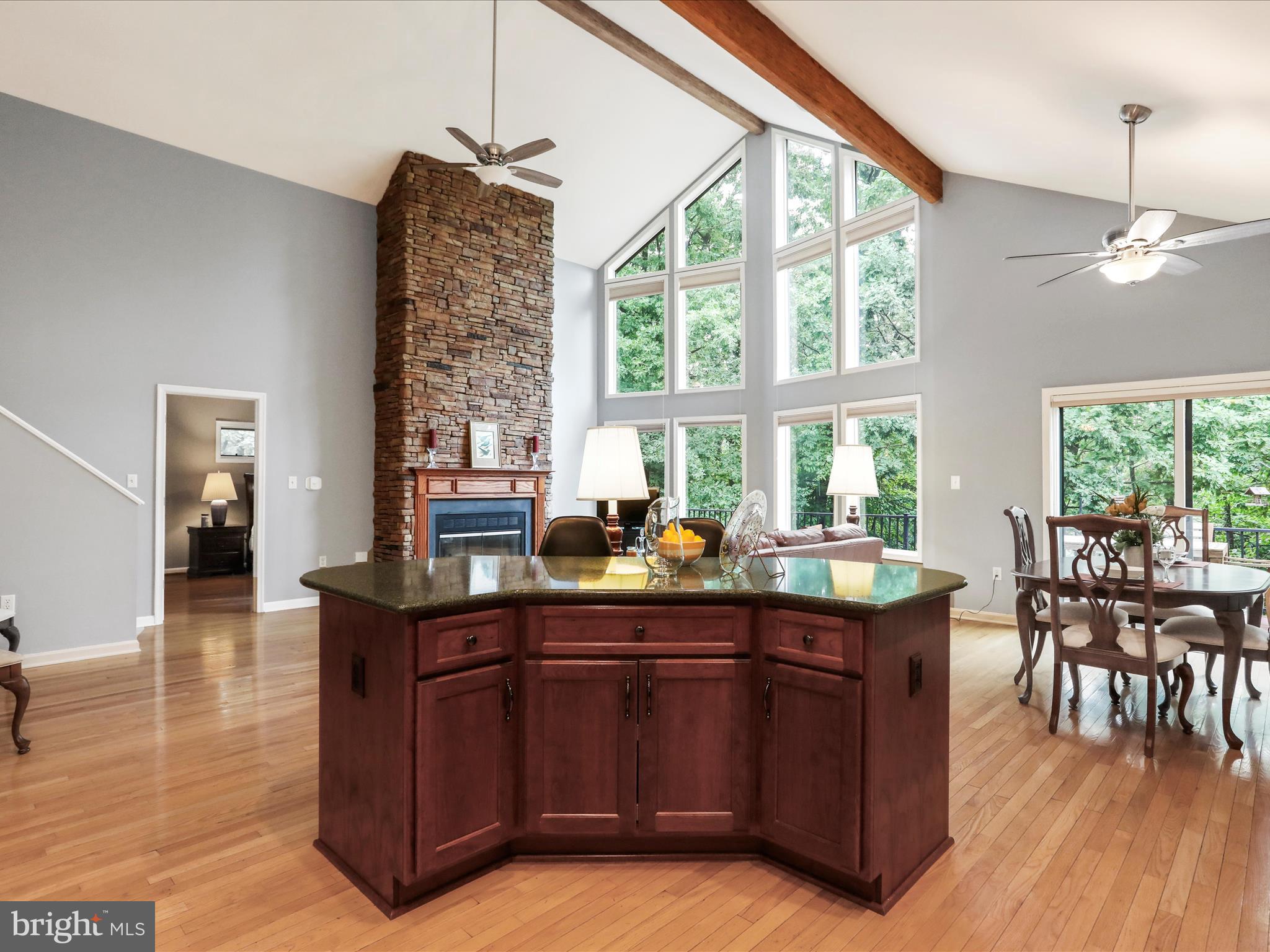 THE WOODS - Residential