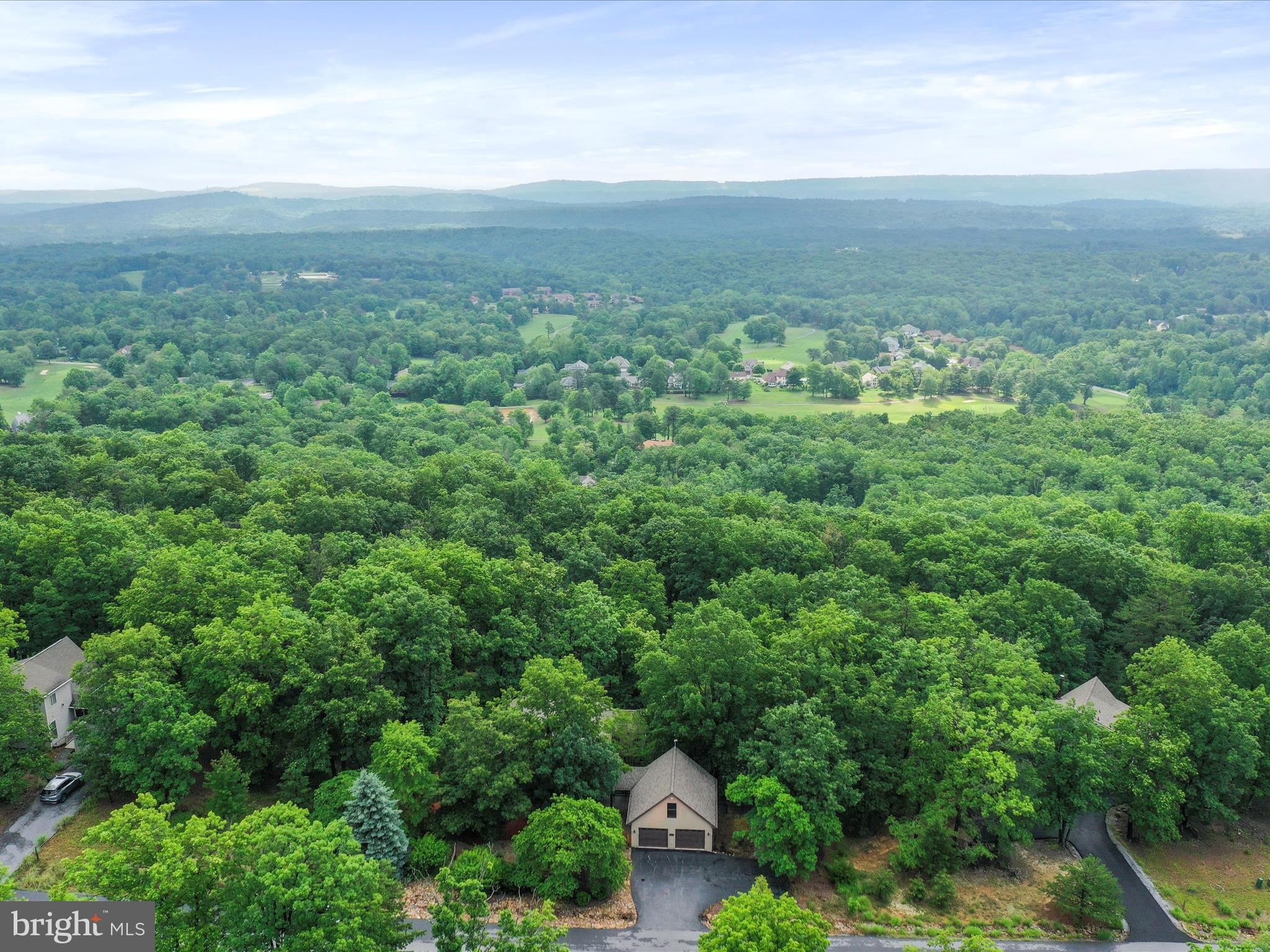 THE WOODS - Residential