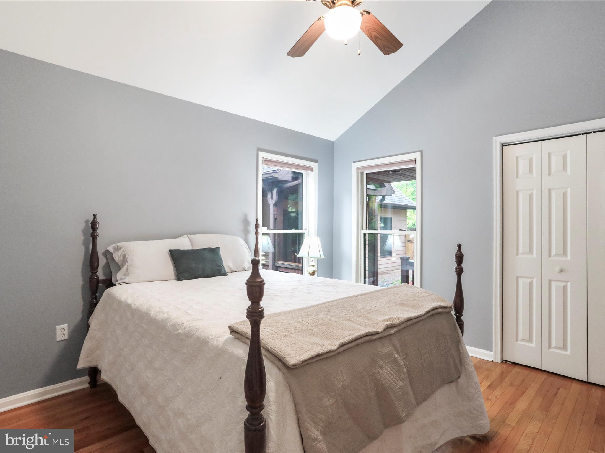 THE WOODS - Residential