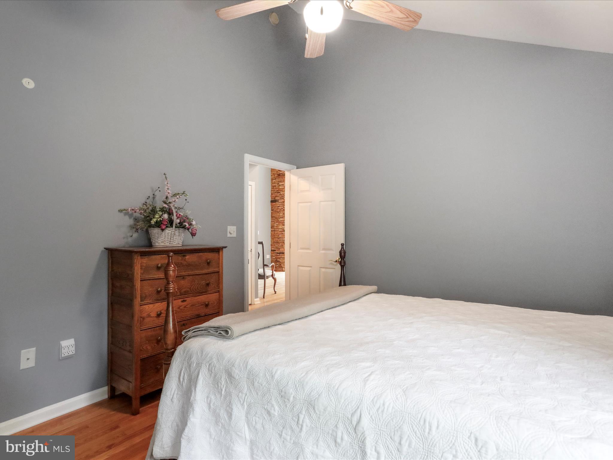 THE WOODS - Residential