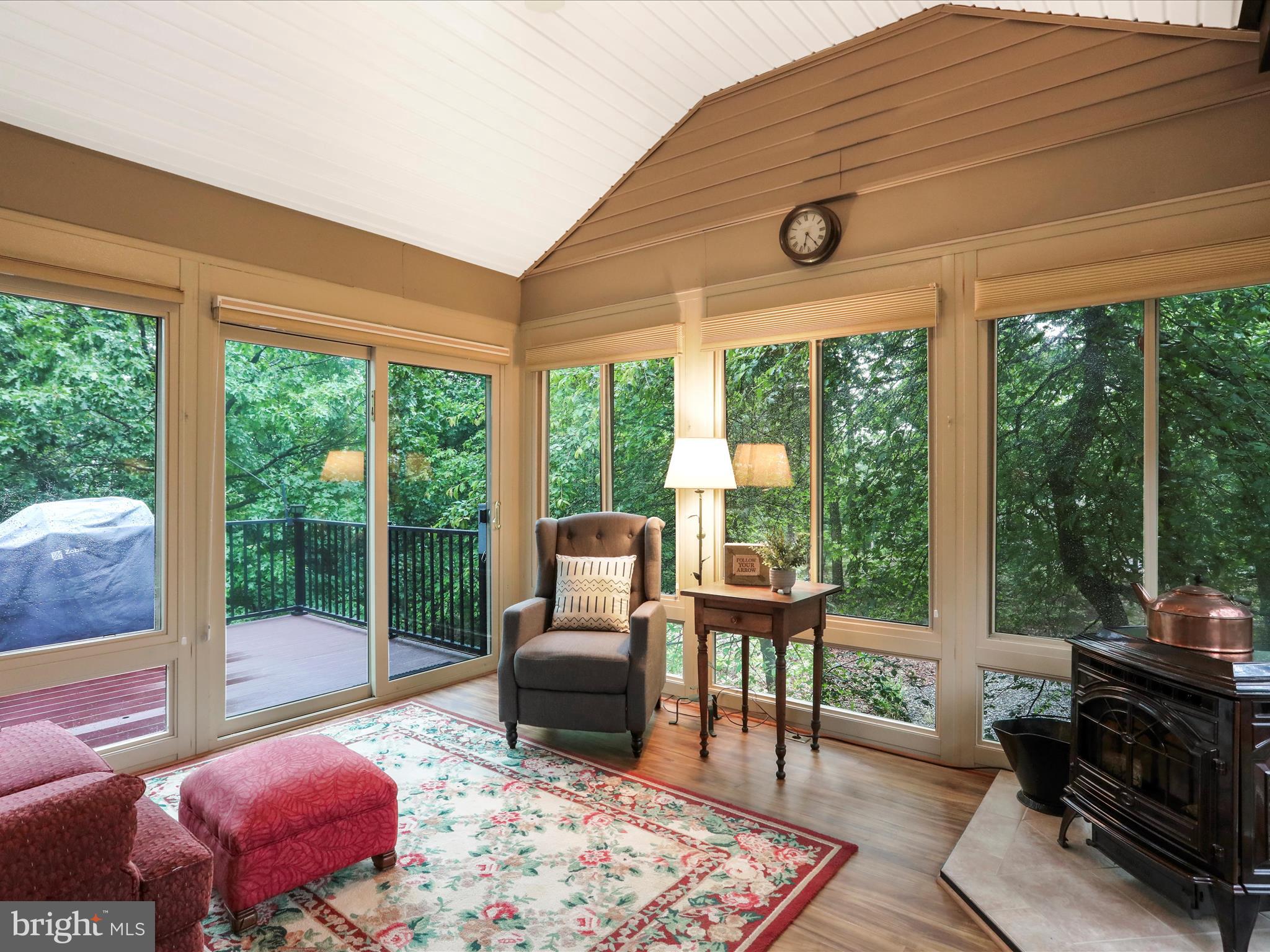 THE WOODS - Residential