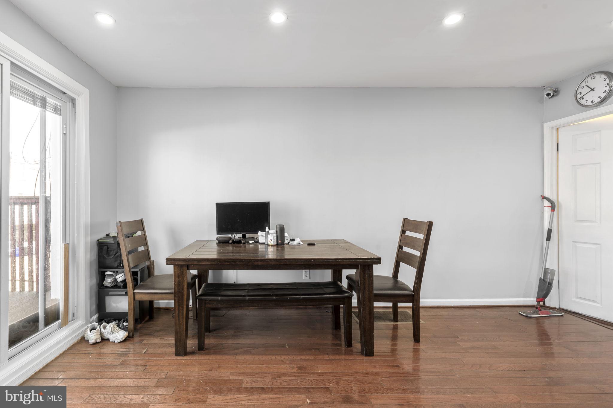 PHILADELPHIA (SOUTH) - Residential