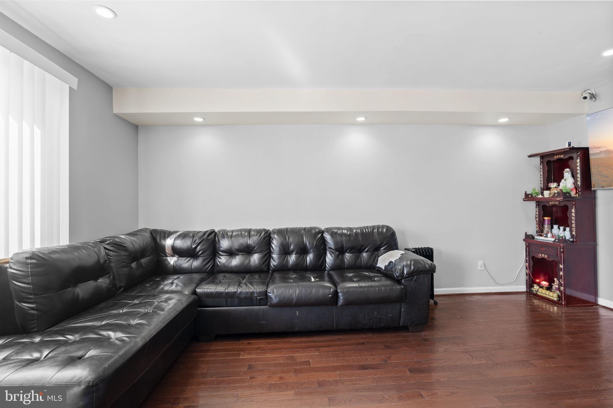 PHILADELPHIA (SOUTH) - Residential