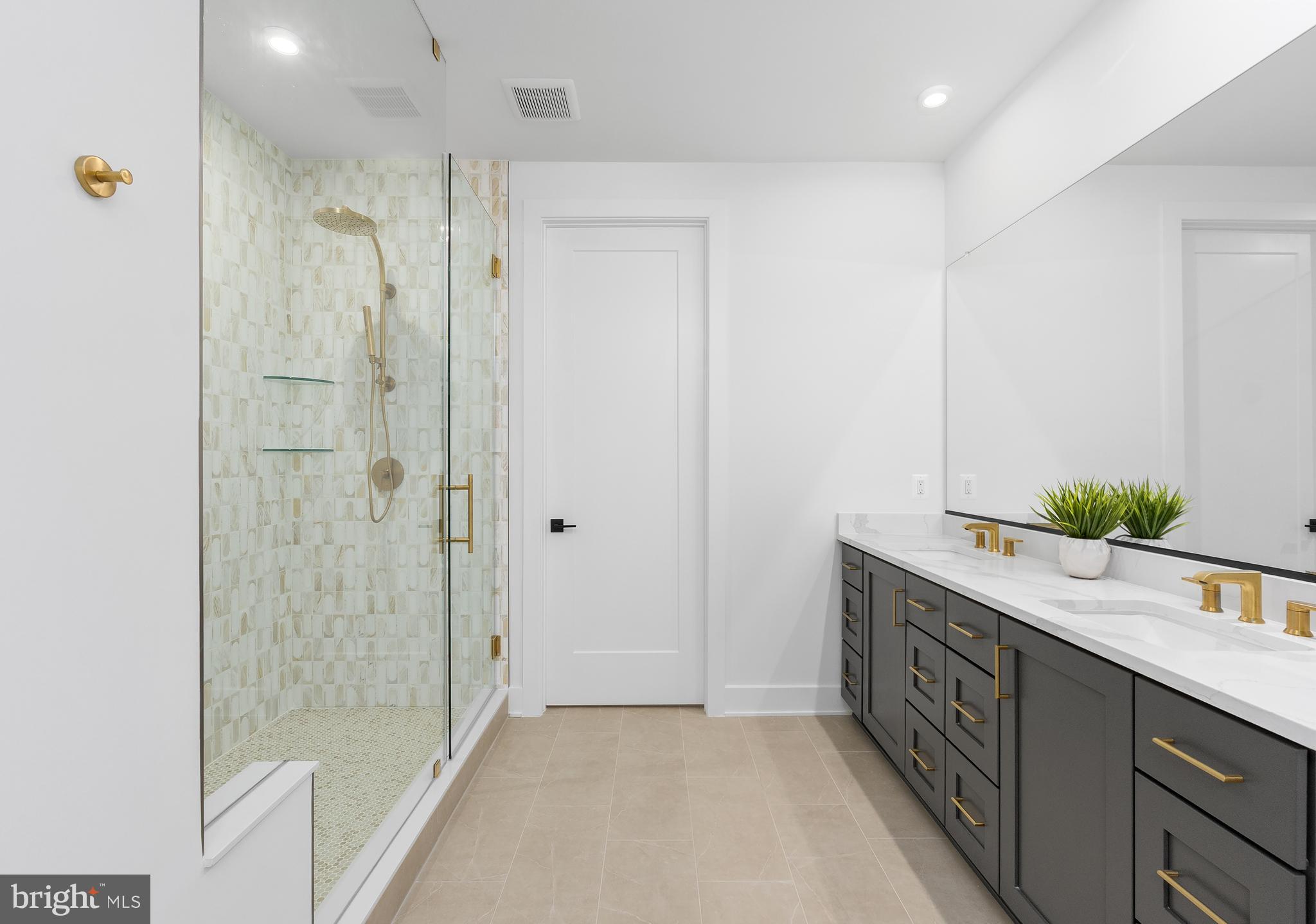 CHEVY CHASE CROSSING - Residential