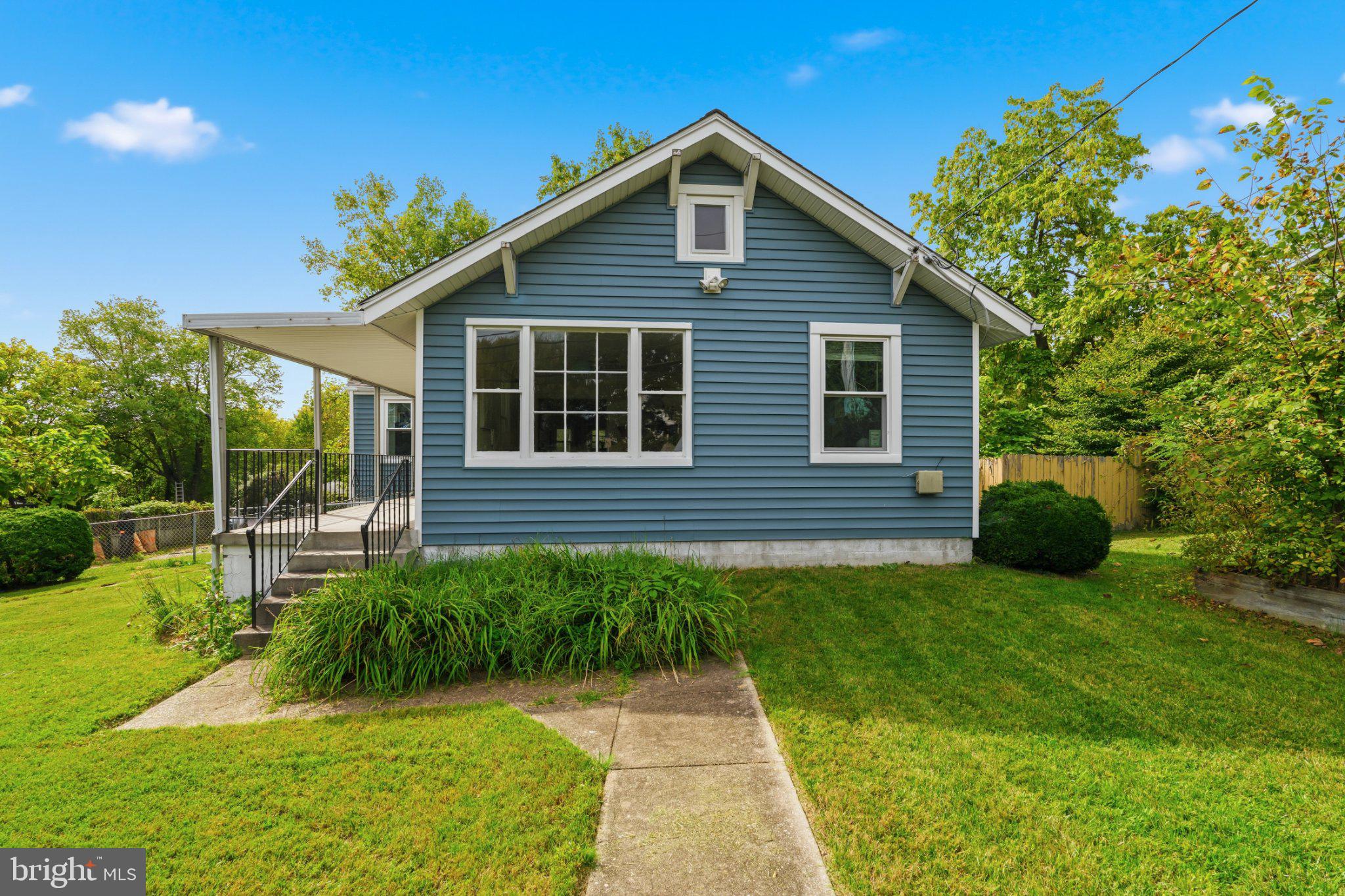 8404 SAVAGE GUILFORD ROAD