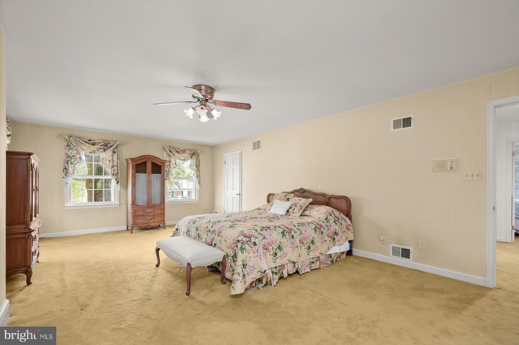 MCAULEY PARK - Residential