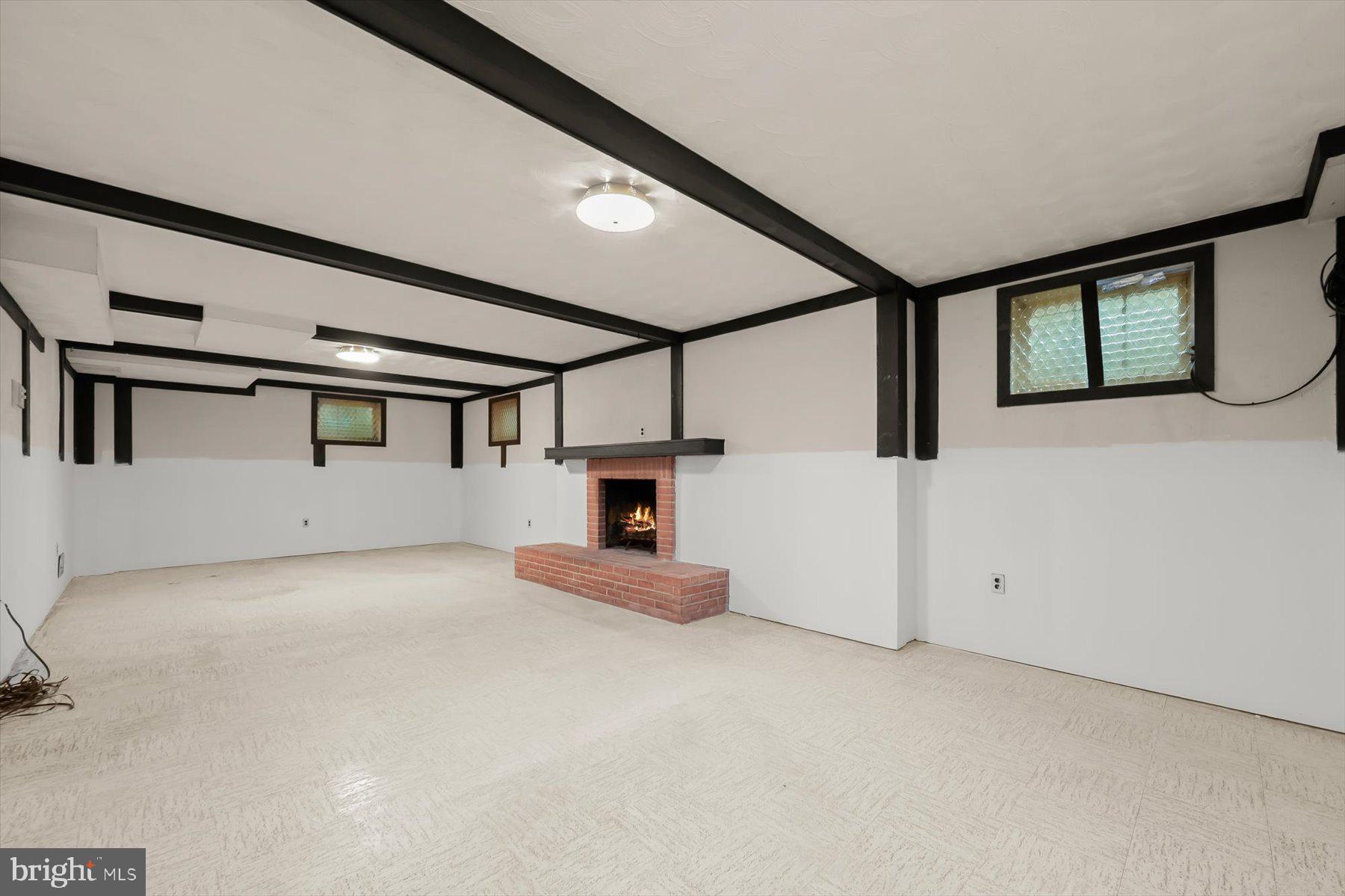 MCAULEY PARK - Residential