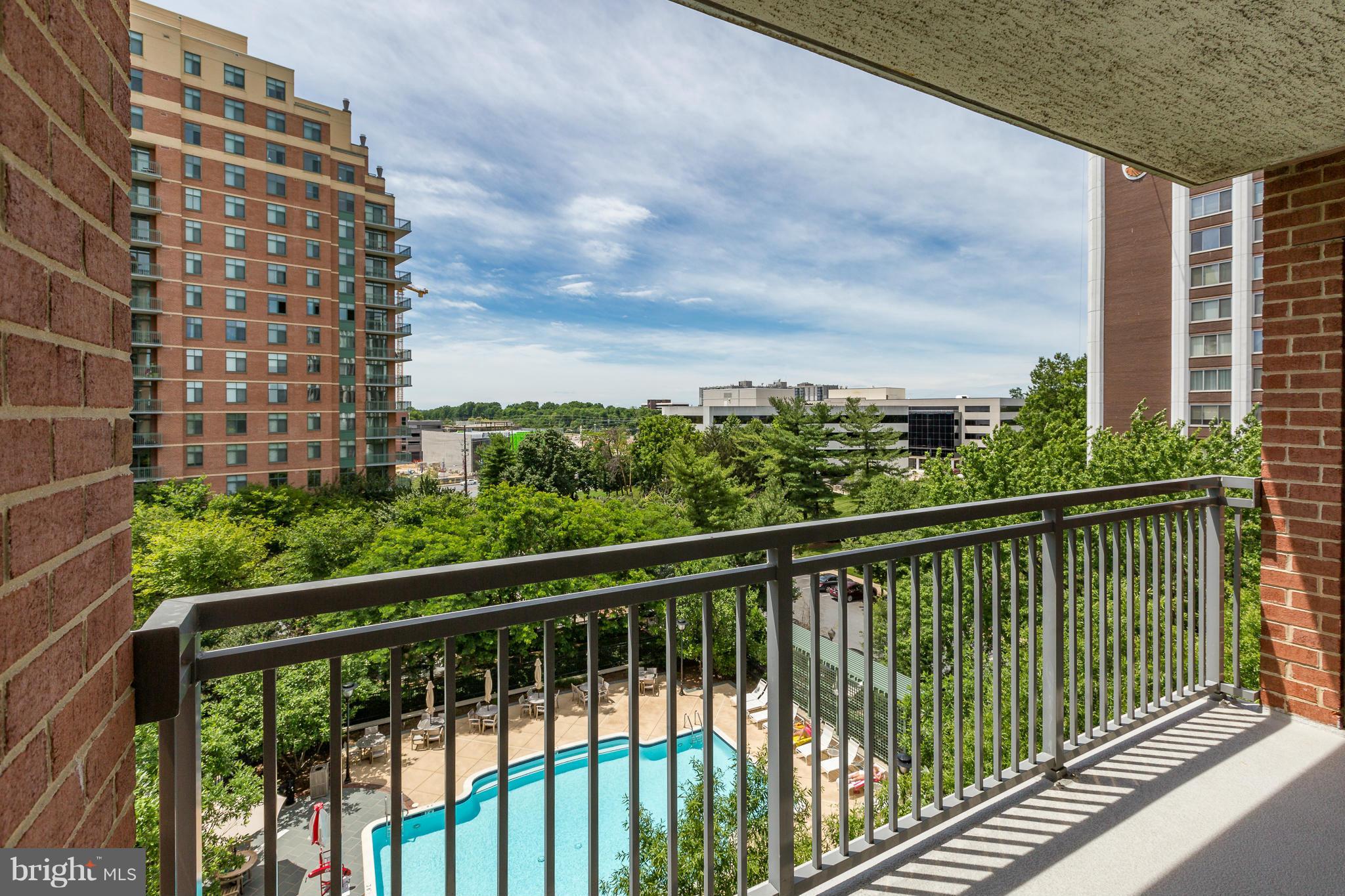 GALLERY AT WHITE FLINT - Residential Lease