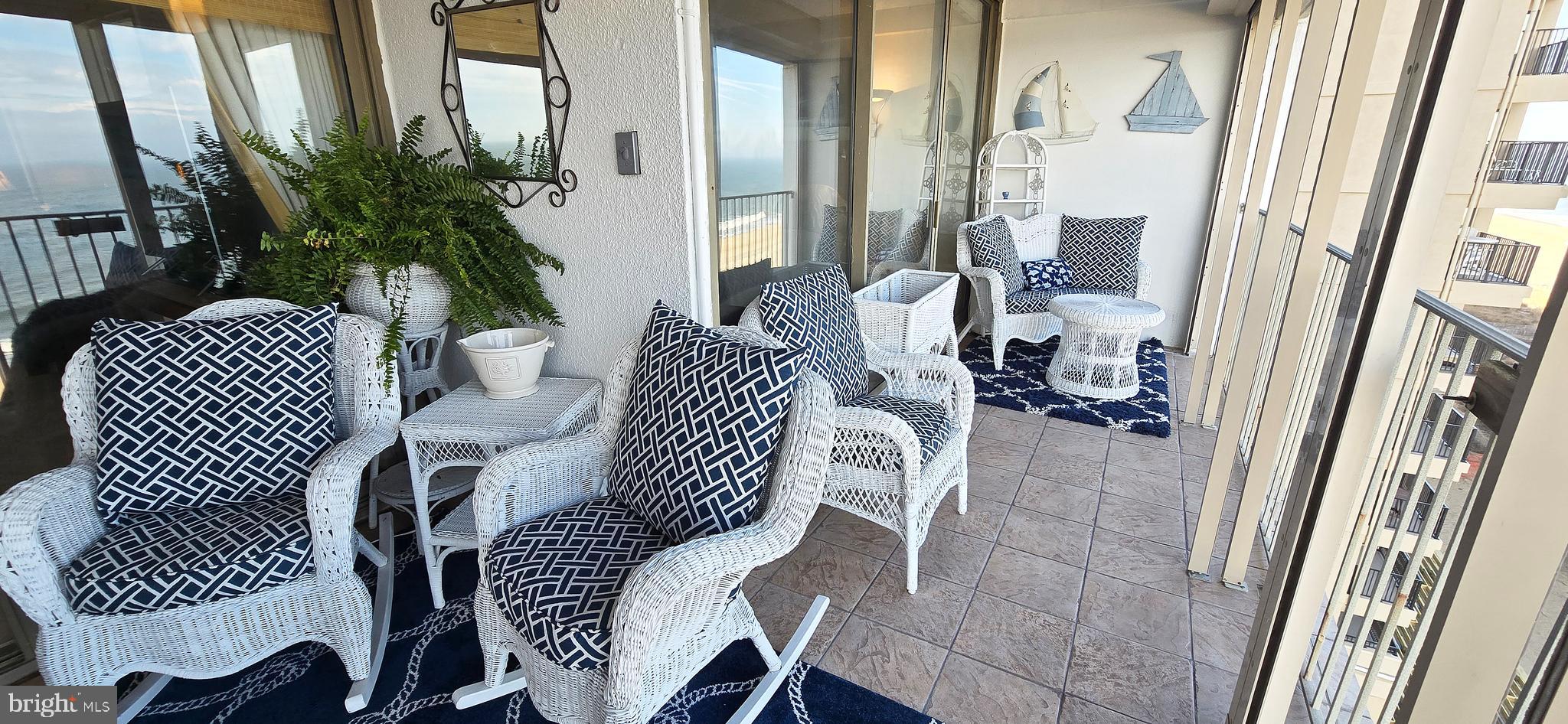 10000 COASTAL HIGHWAY 707