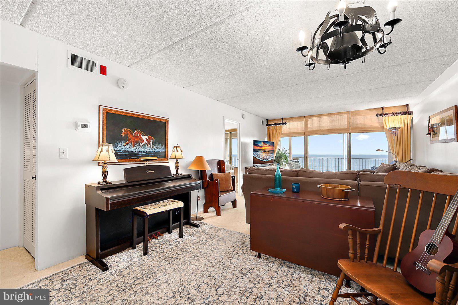 10000 COASTAL HIGHWAY 707