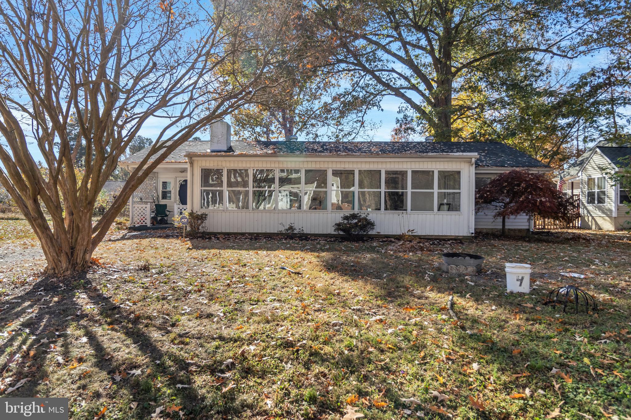 COLONIAL BEACH - Residential