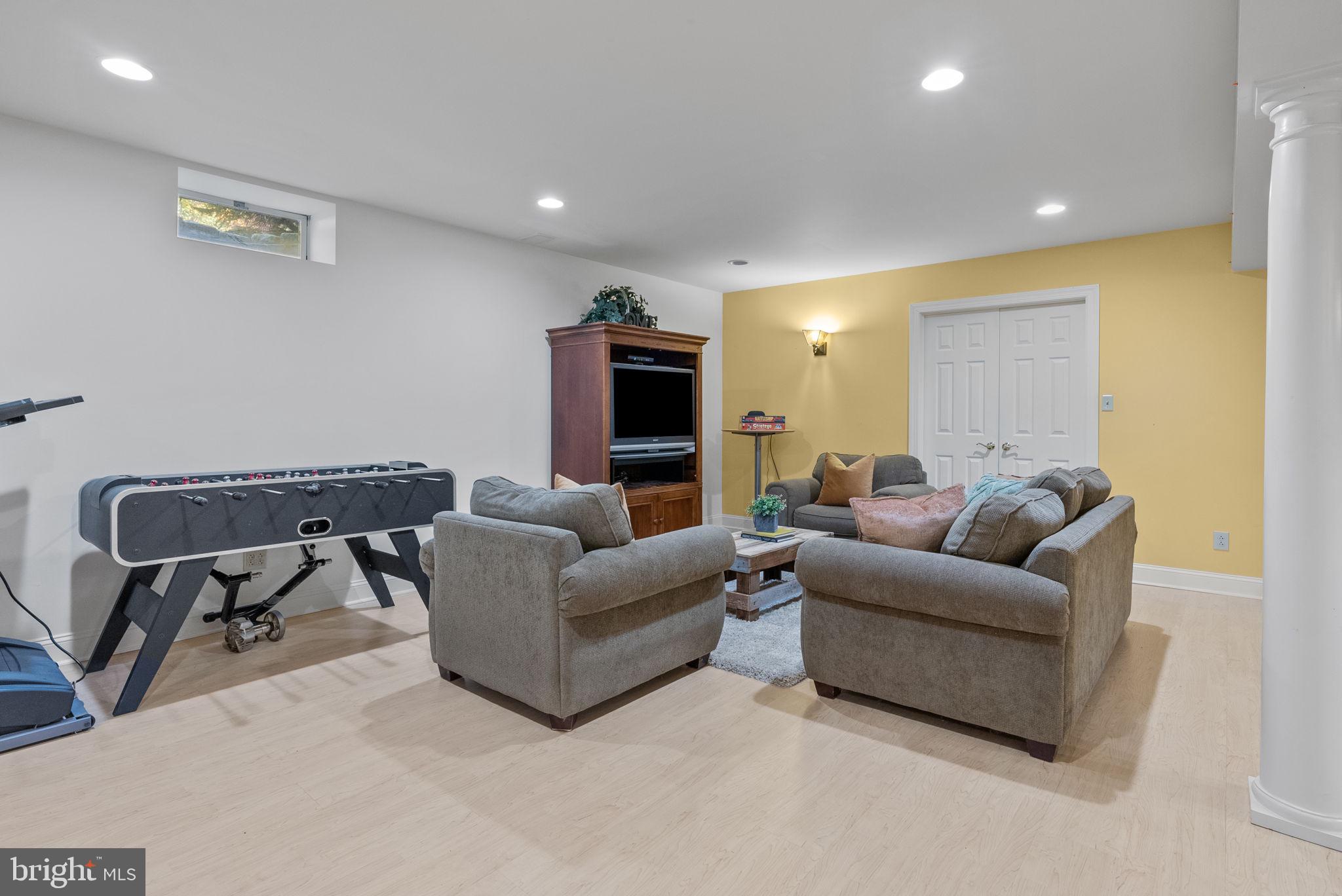SPRINGFIELD - Residential