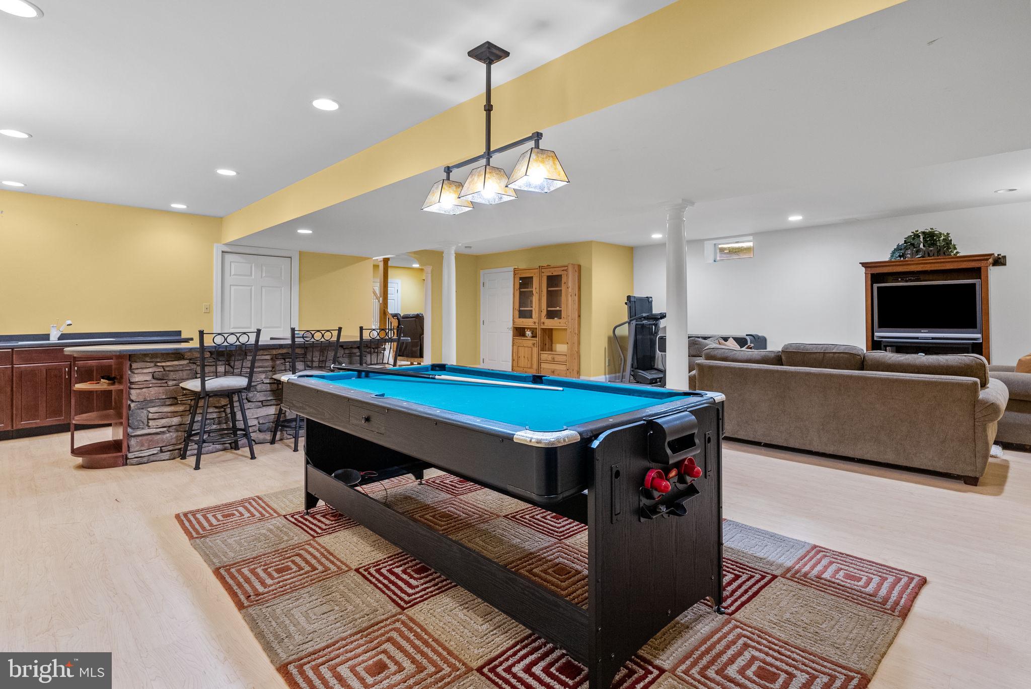SPRINGFIELD - Residential