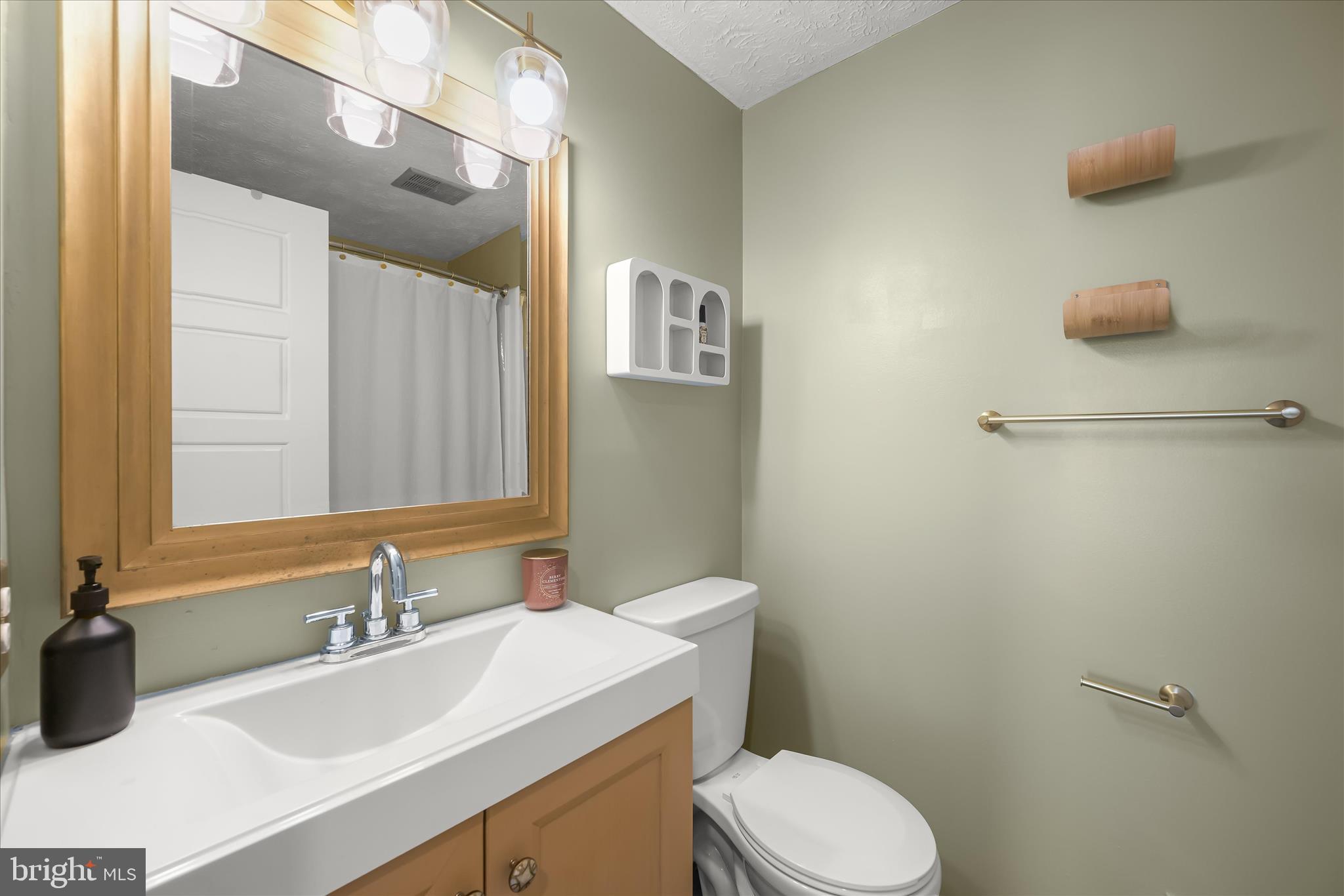 SEWELLS ORCHARD - Residential