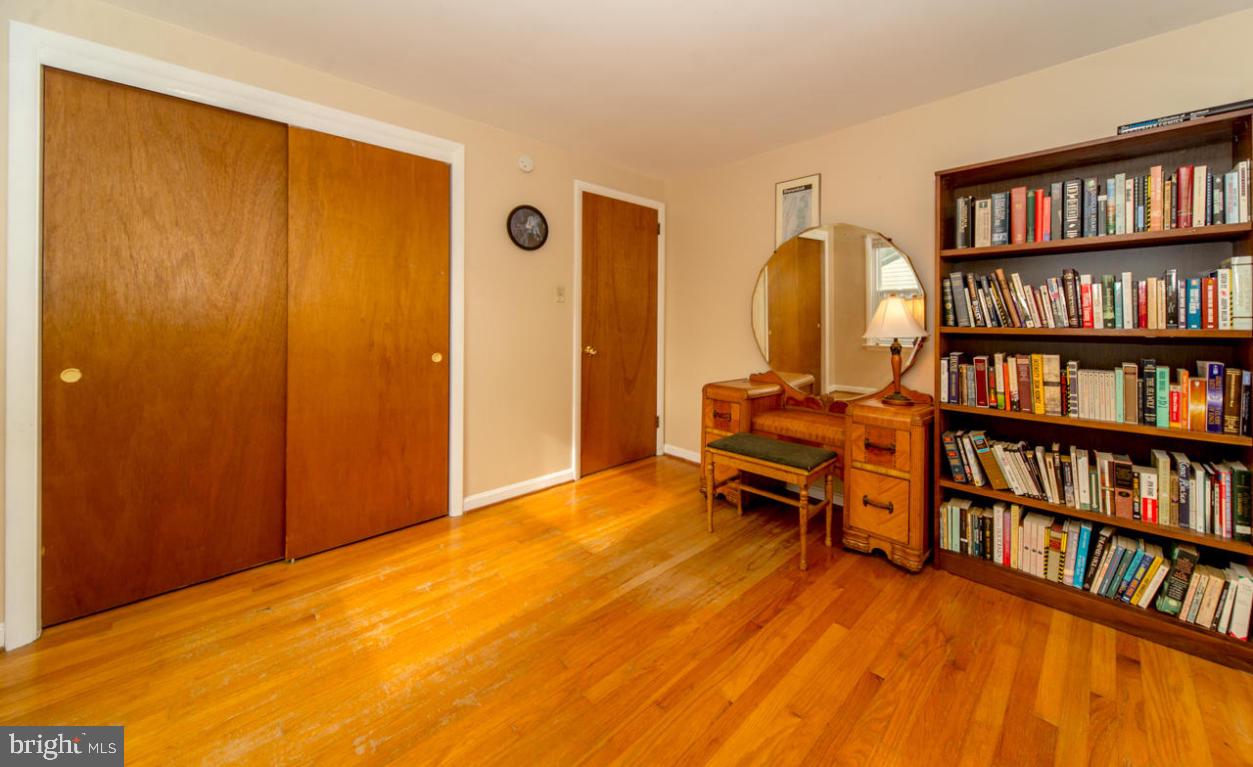 CHERRY HILL - Residential