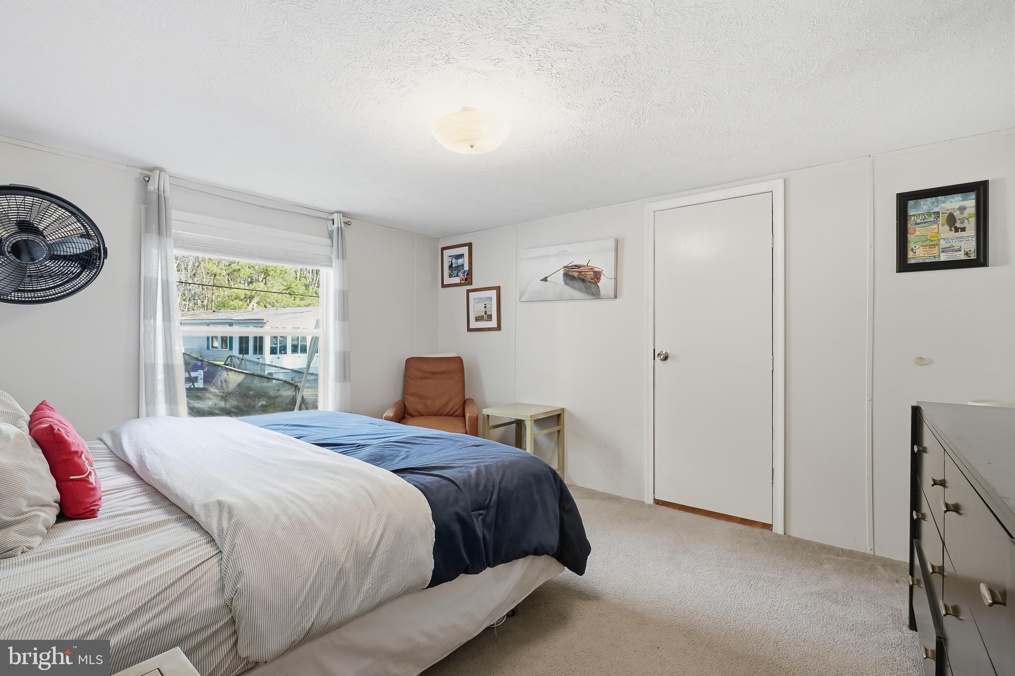 WHITE HOUSE BEACH - Residential