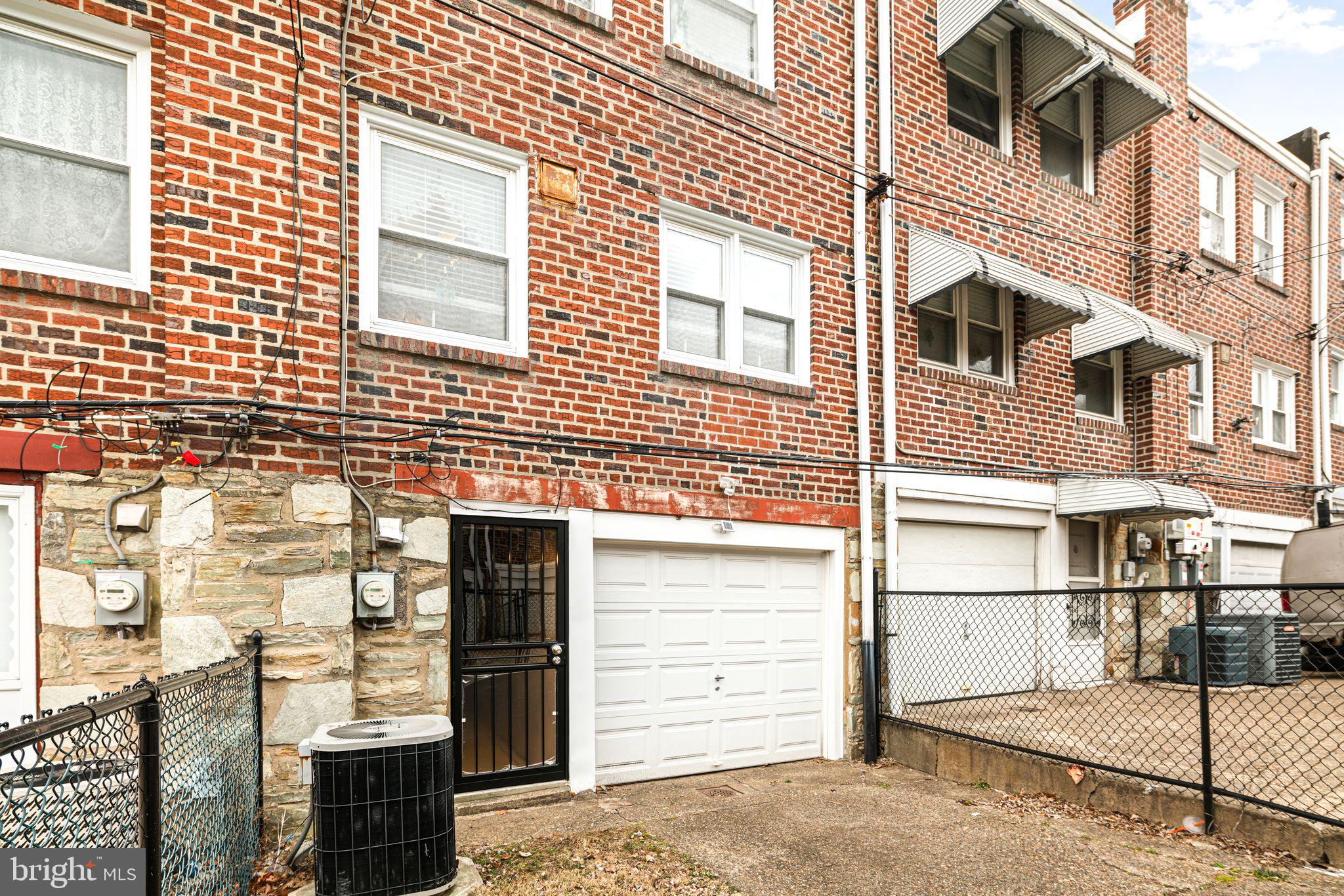 HOLMESBURG - Residential