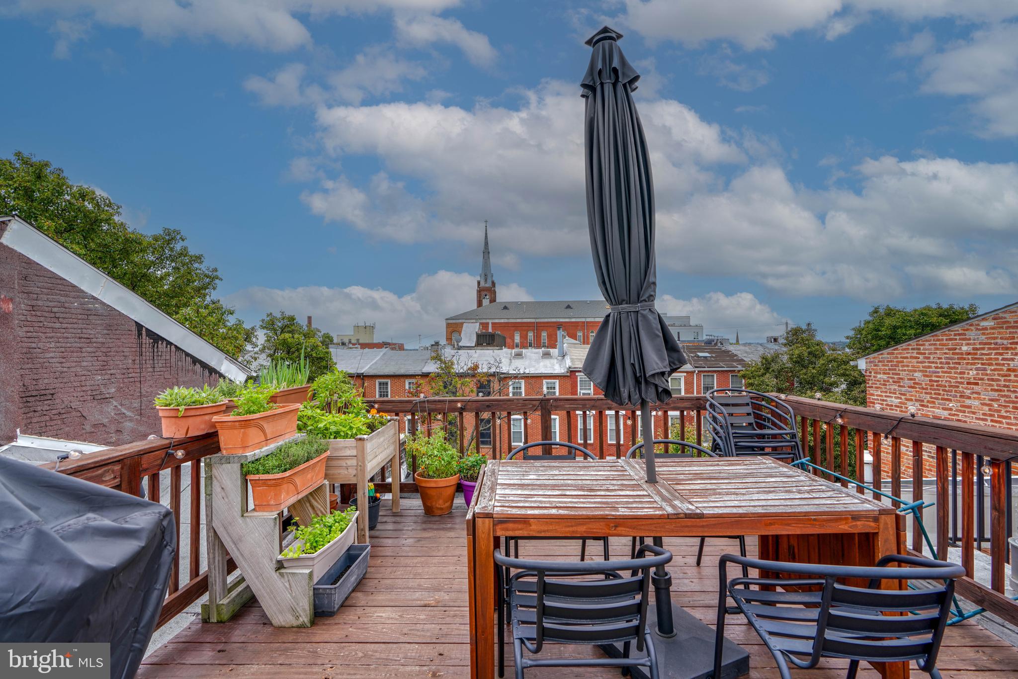 FEDERAL HILL HISTORIC DISTRICT - Residential Lease