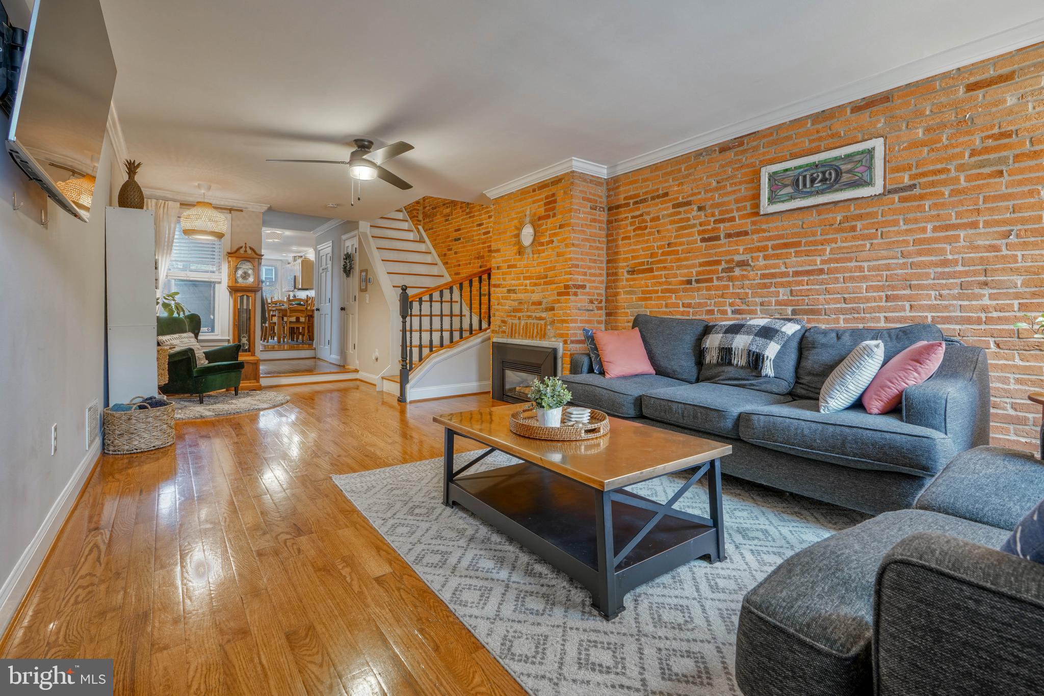 FEDERAL HILL HISTORIC DISTRICT - Residential Lease