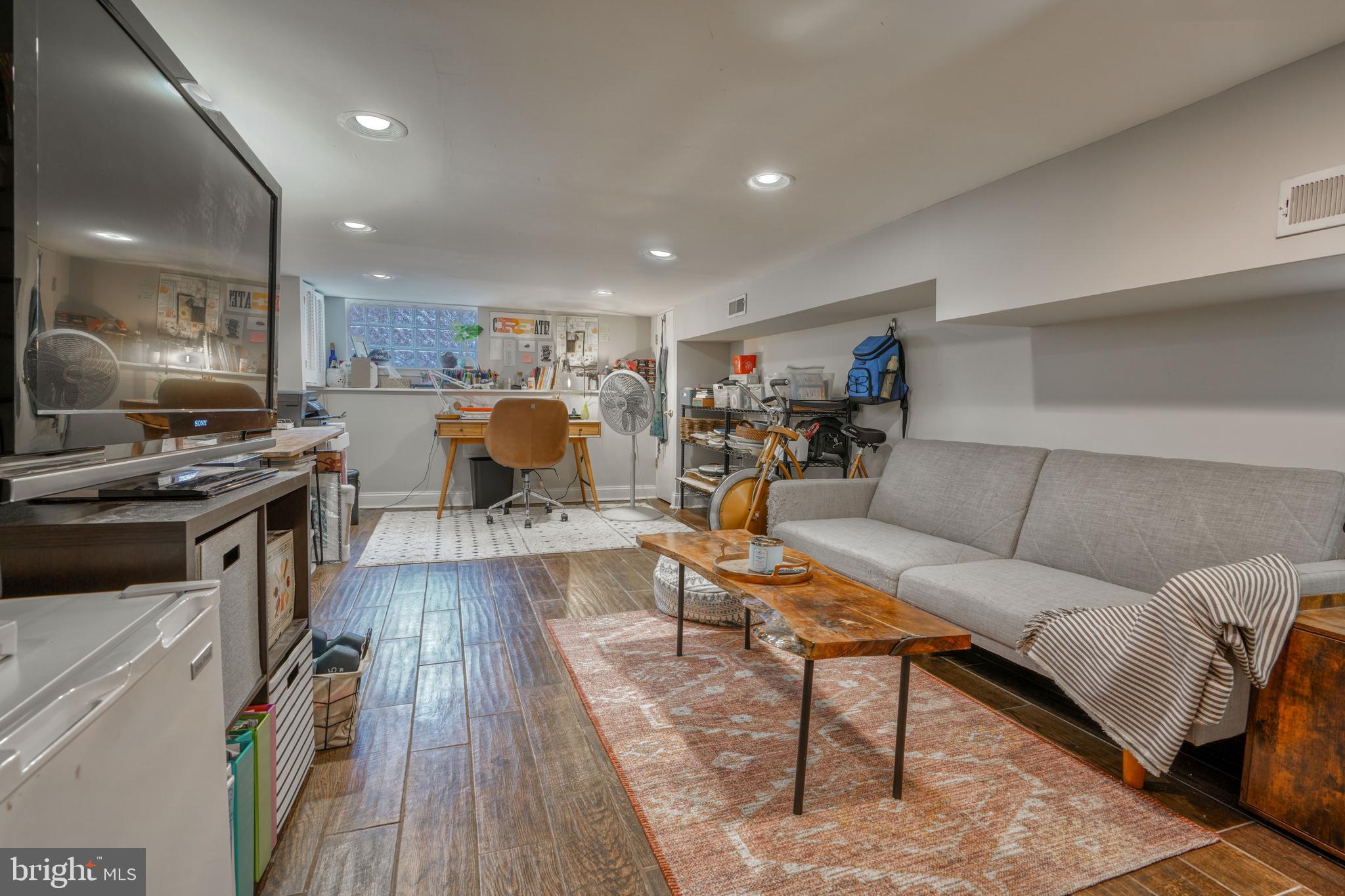 FEDERAL HILL HISTORIC DISTRICT - Residential Lease