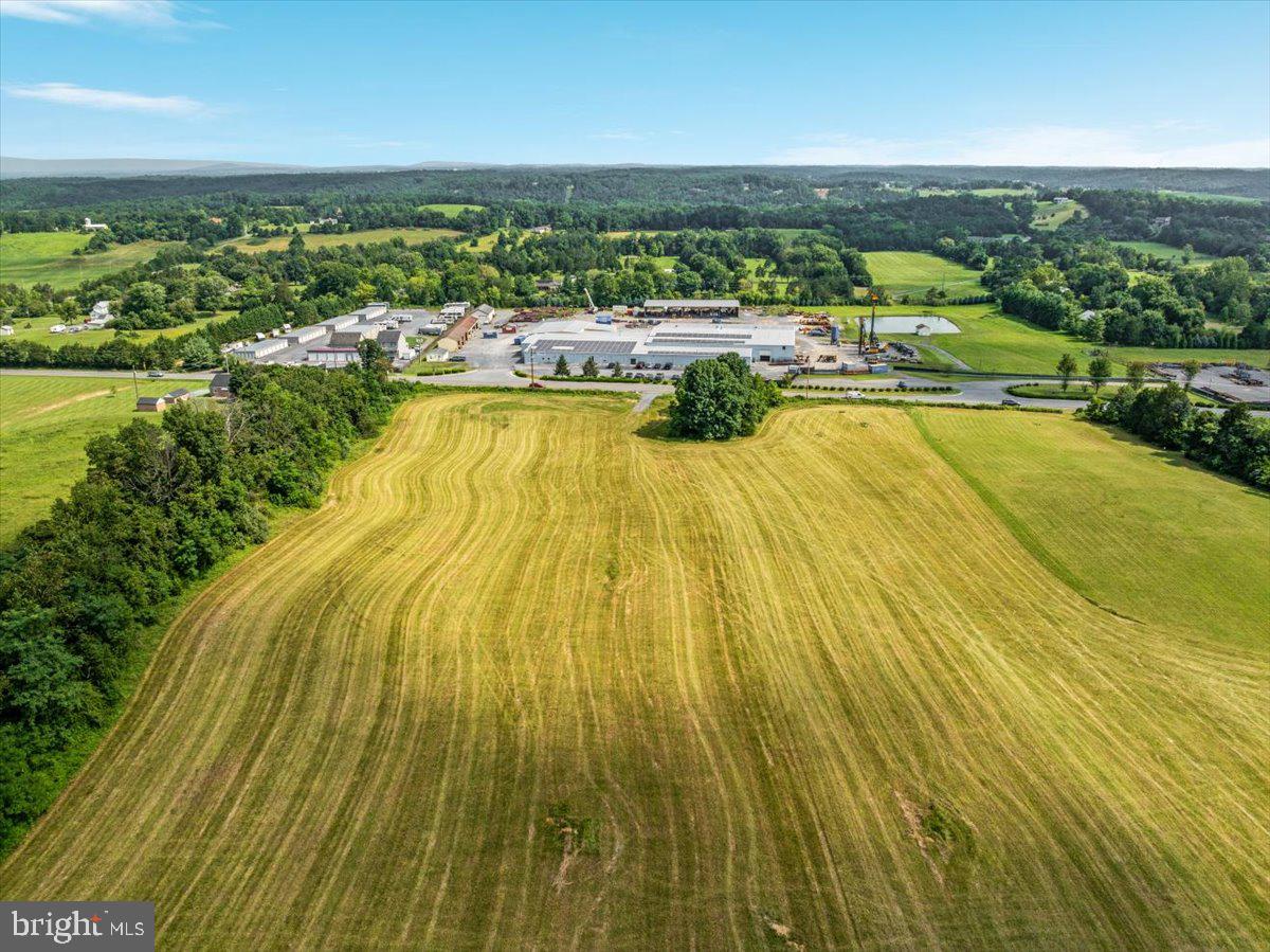 STRASBURG ROAD - LOT B4