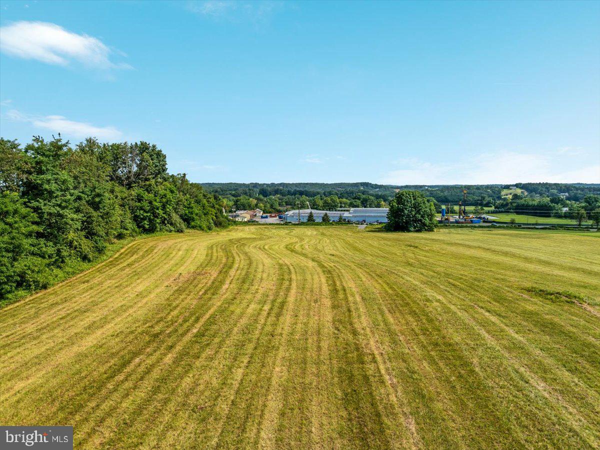 STRASBURG ROAD - LOT B4