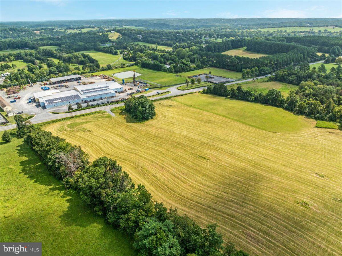 STRASBURG ROAD - LOT B4