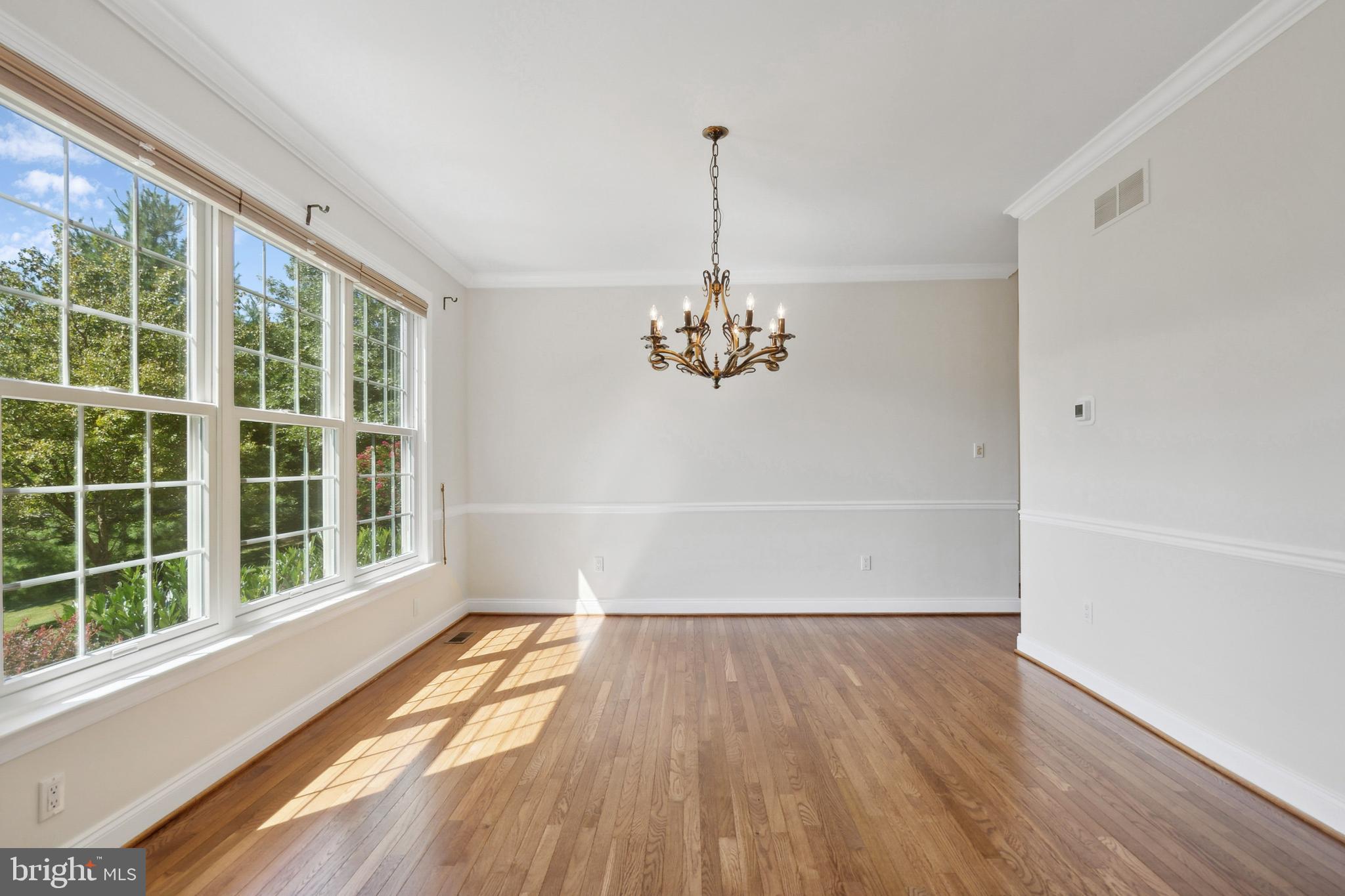 CHERRY CREEK - Residential