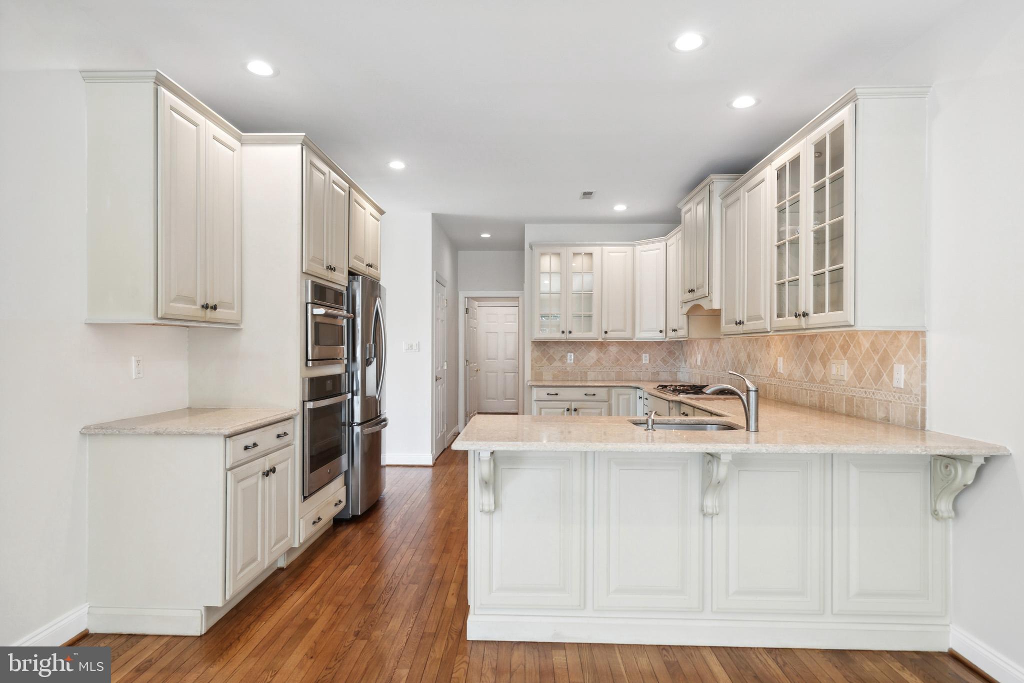 CHERRY CREEK - Residential