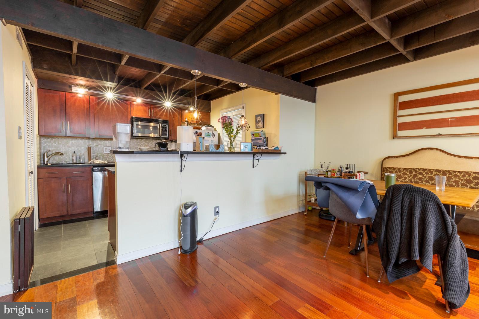 FAIRMOUNT - Residential Lease