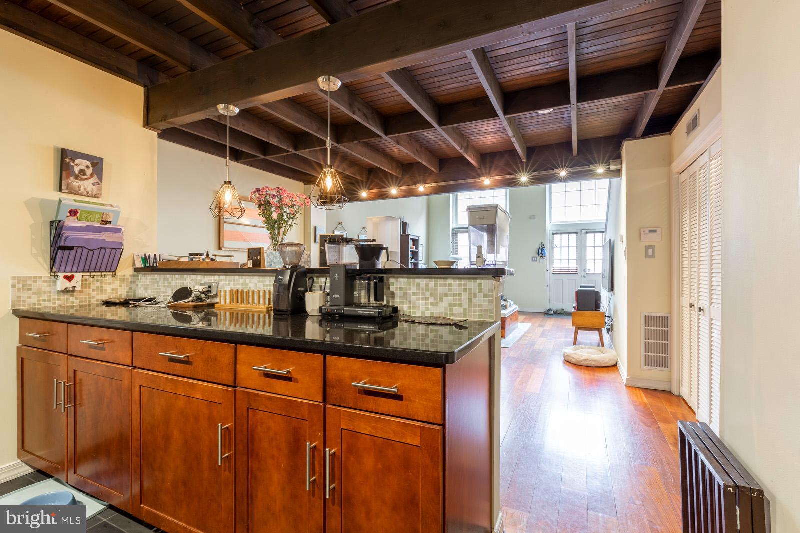 FAIRMOUNT - Residential Lease