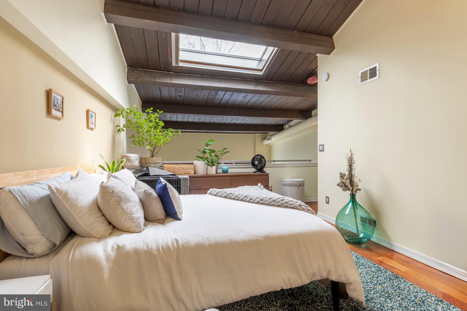 FAIRMOUNT - Residential Lease