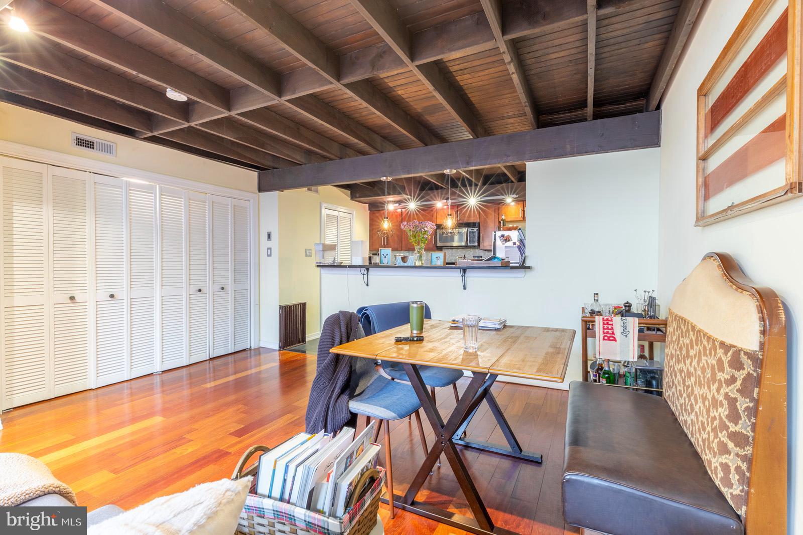 FAIRMOUNT - Residential Lease