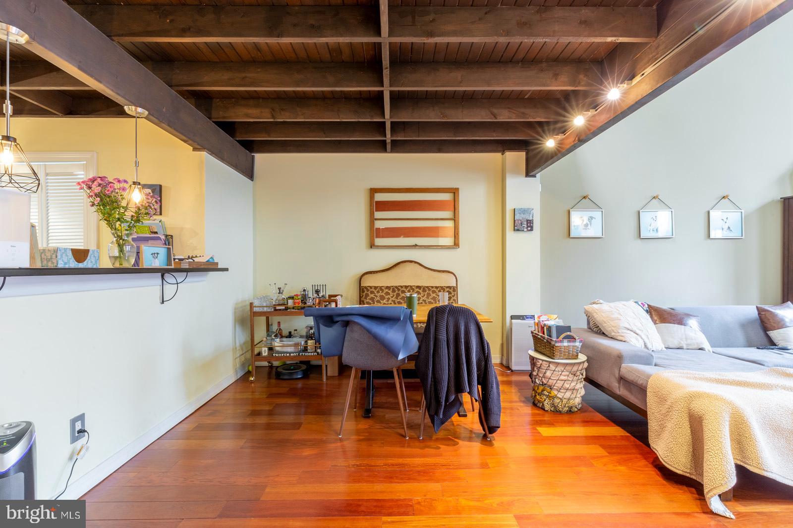 FAIRMOUNT - Residential Lease