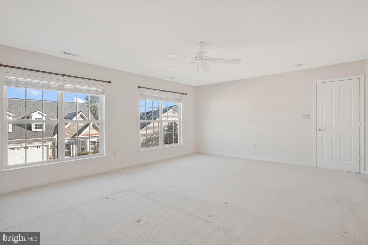 SNOWDEN OVERLOOK - Residential