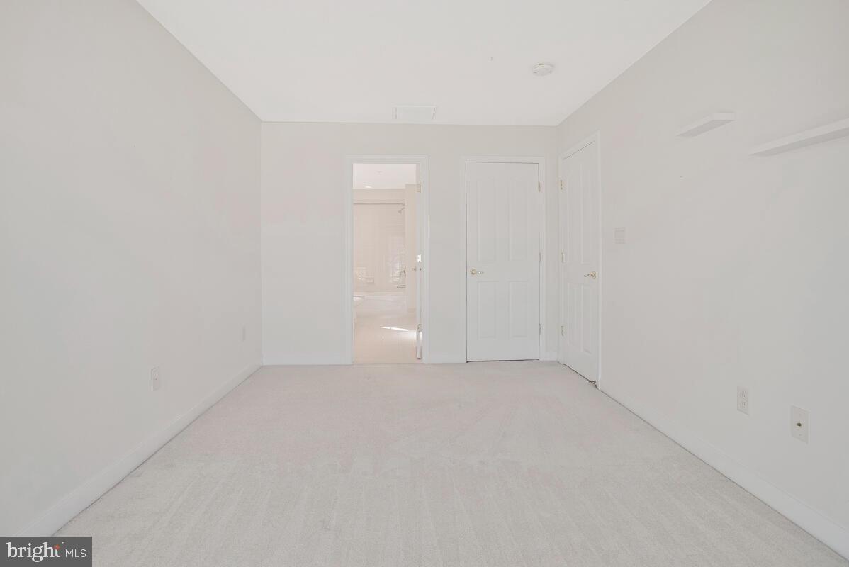 SNOWDEN OVERLOOK - Residential