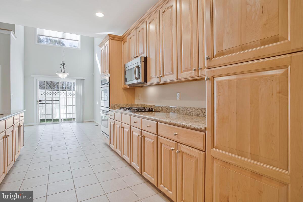 SNOWDEN OVERLOOK - Residential