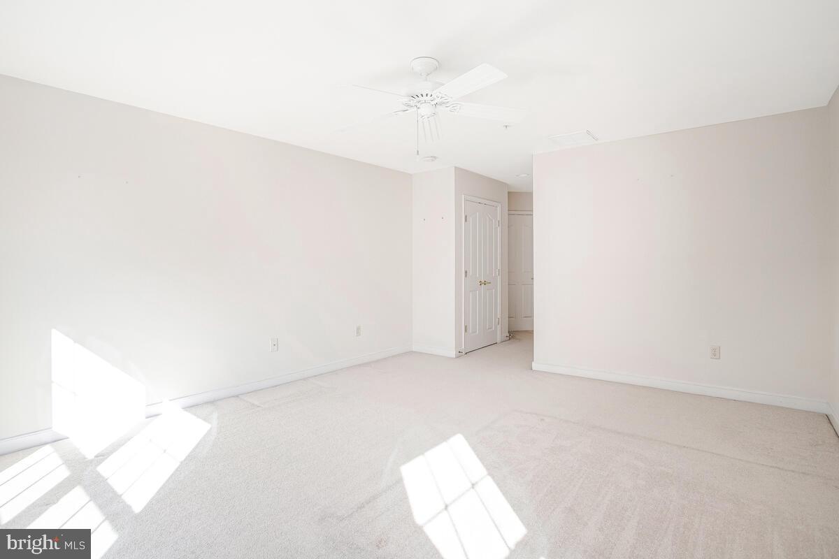 SNOWDEN OVERLOOK - Residential