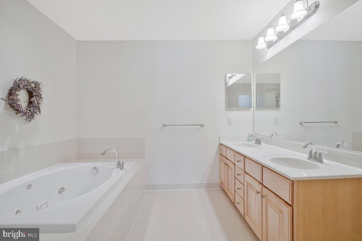 SNOWDEN OVERLOOK - Residential