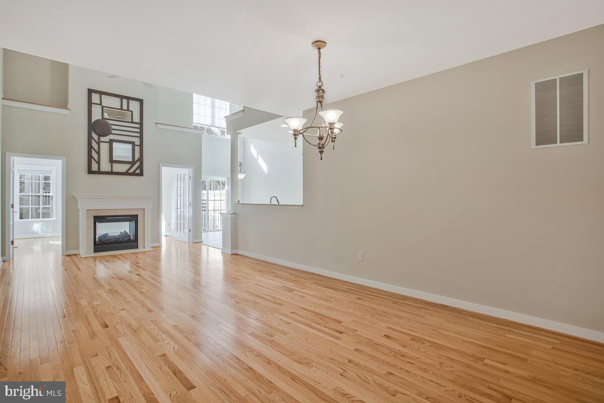 SNOWDEN OVERLOOK - Residential