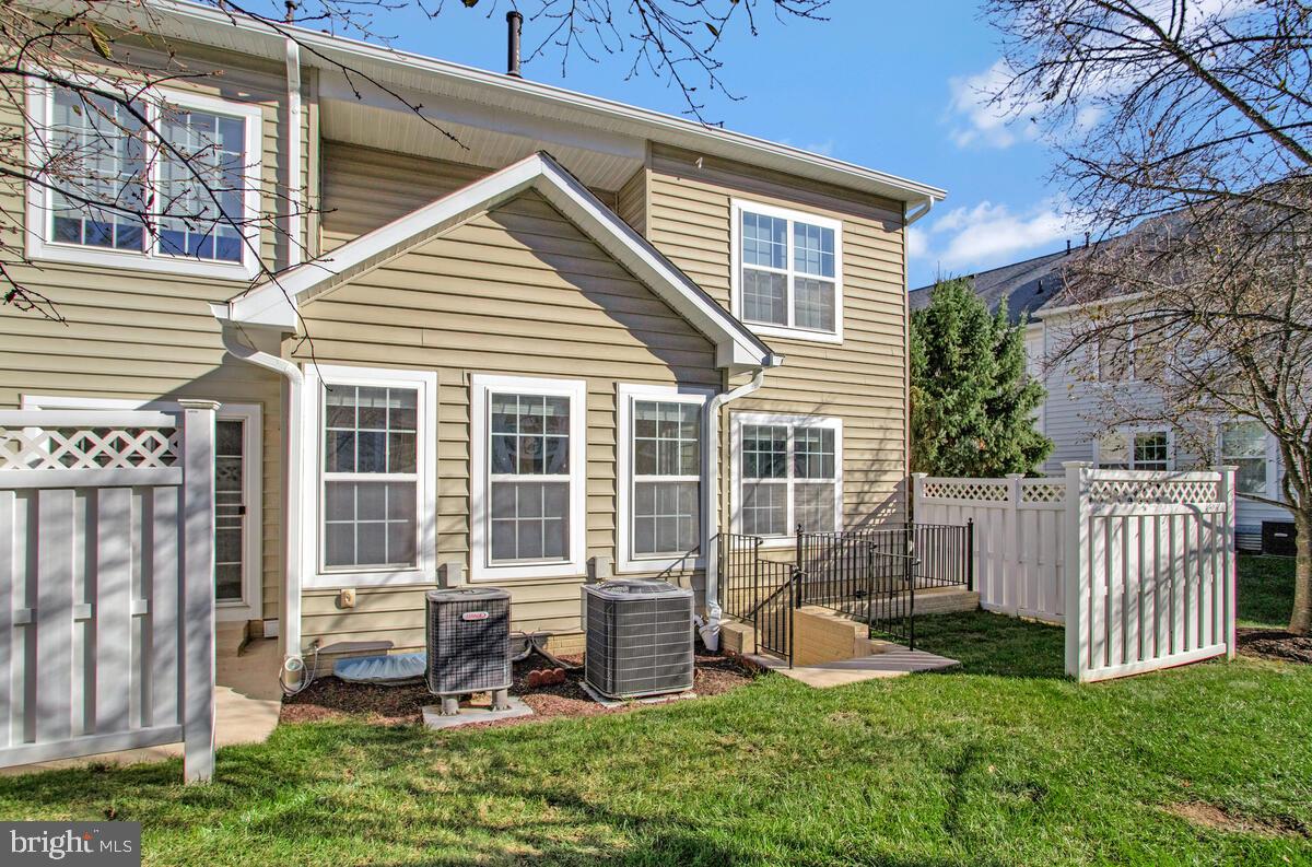 SNOWDEN OVERLOOK - Residential