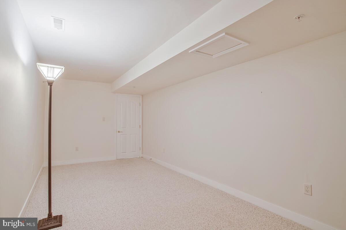 SNOWDEN OVERLOOK - Residential