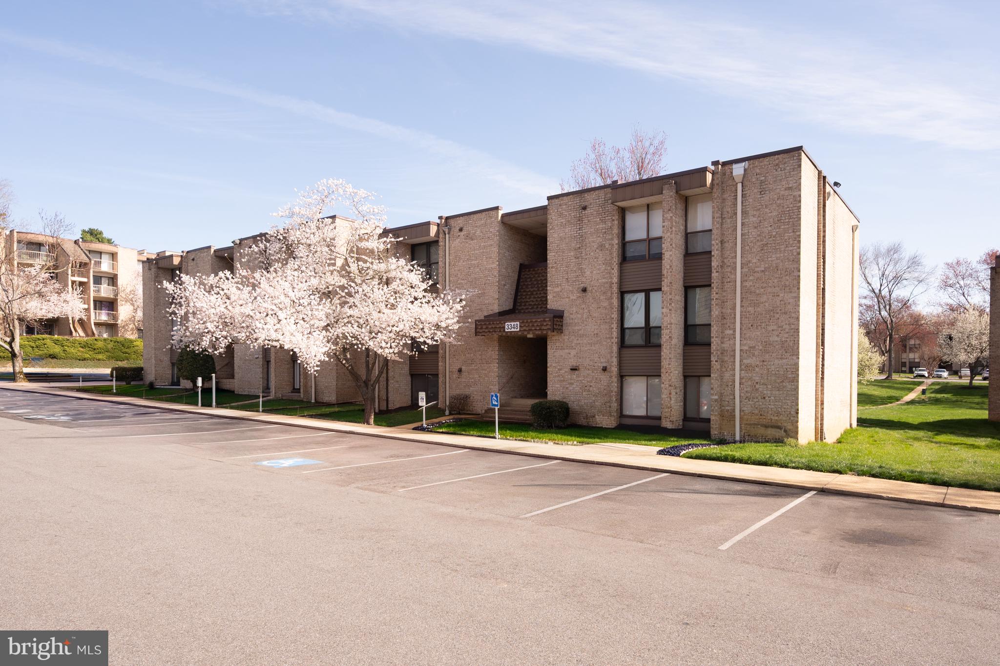 3348 HUNTLEY SQUARE DRIVE B