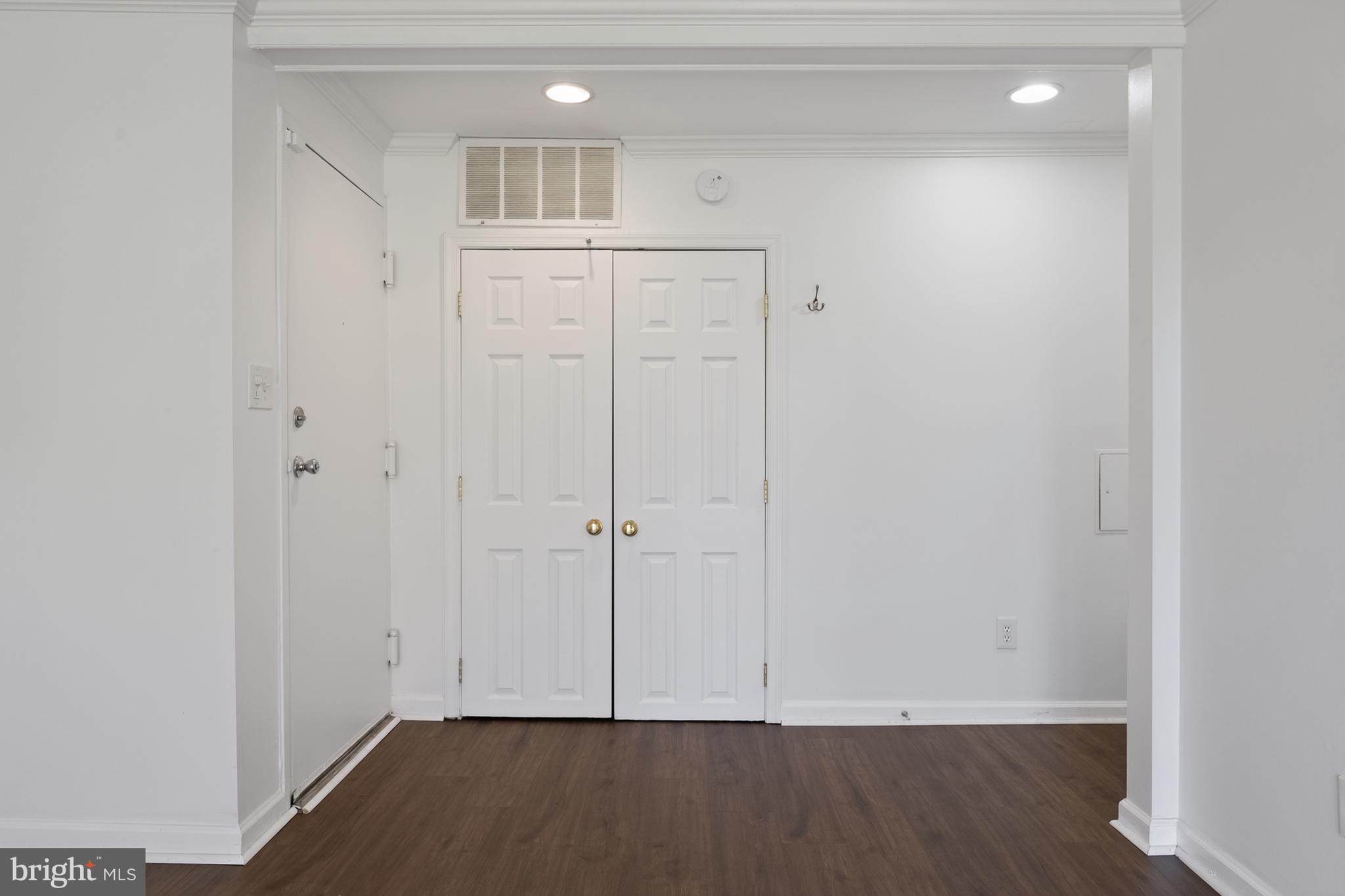 3348 HUNTLEY SQUARE DRIVE B