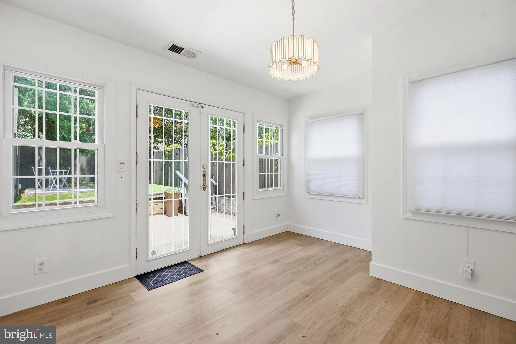 Additional image 45 of 708 I Street SE Unit A, Washington, DC 20003
