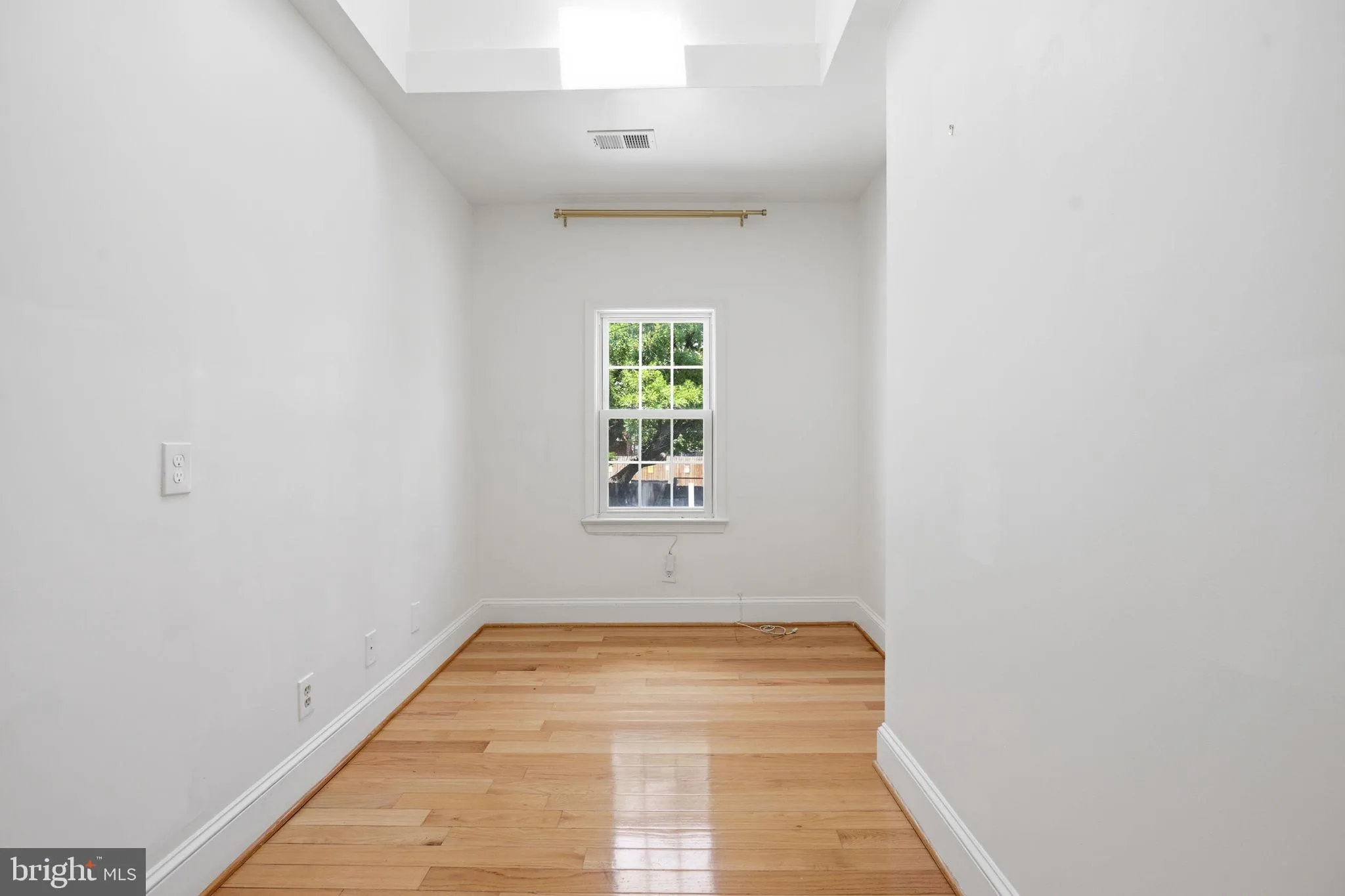 Additional image 47 of 708 I Street SE Unit A, Washington, DC 20003
