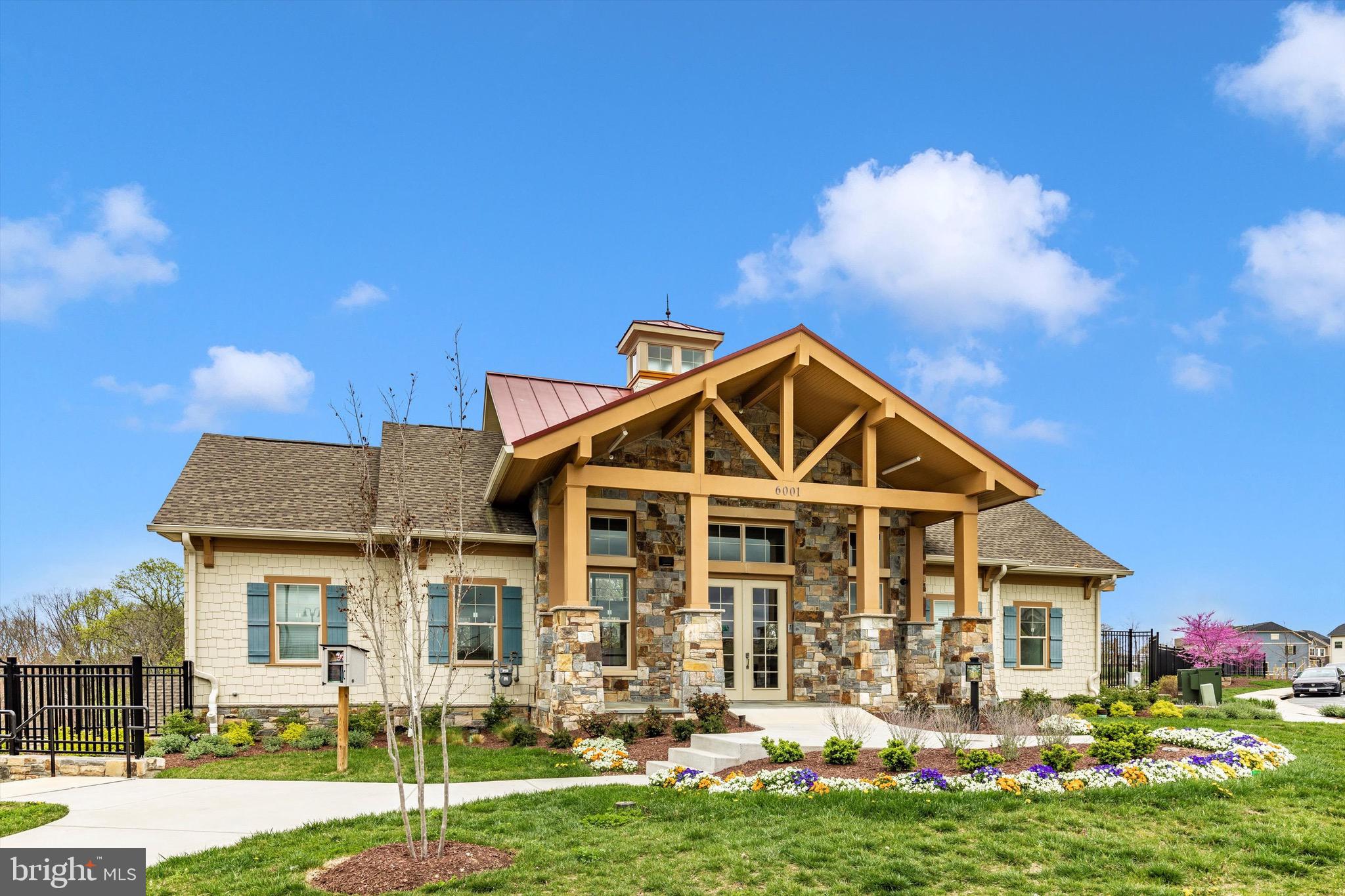 LAKE LINGANORE - Residential Lease