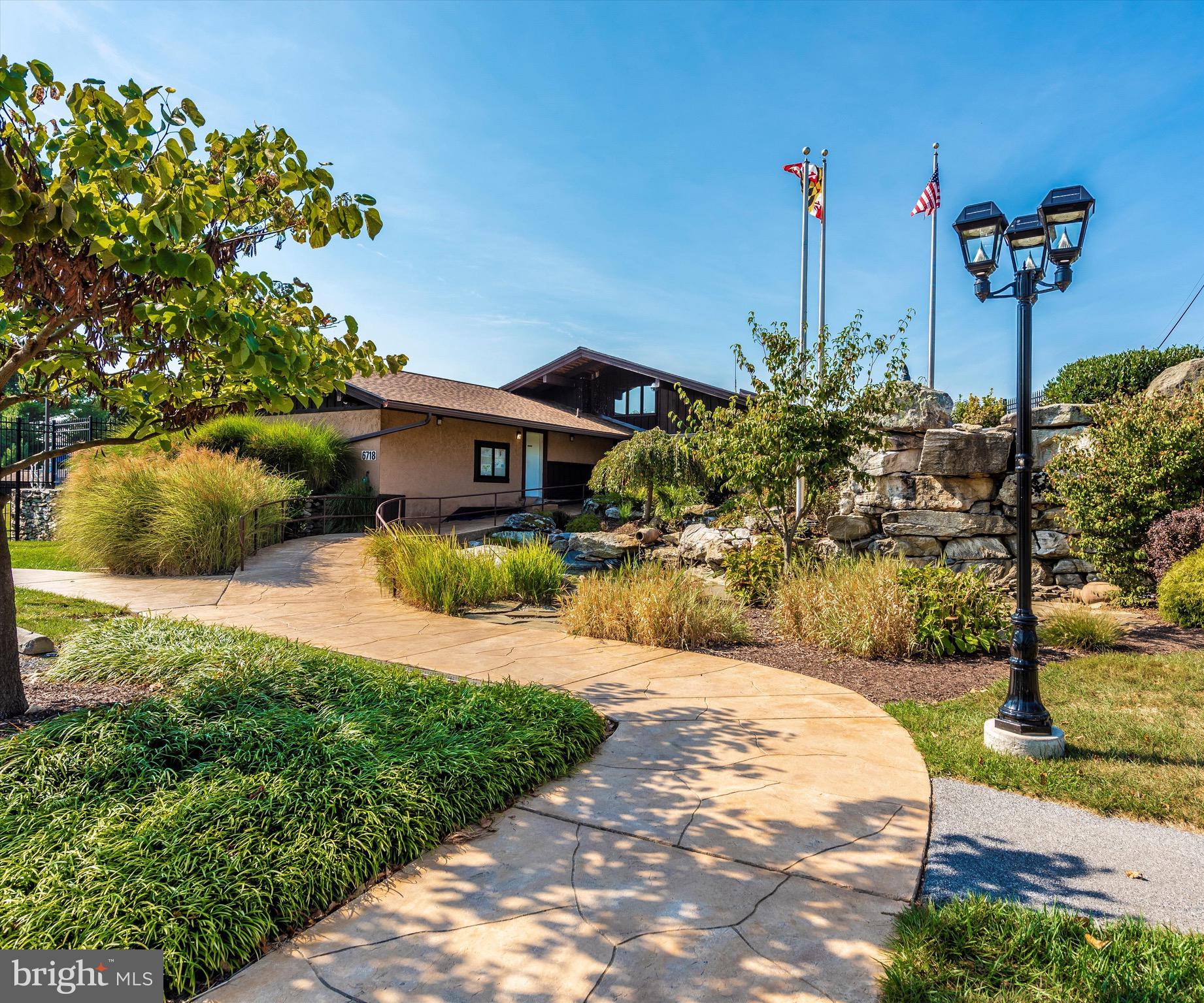 LAKE LINGANORE - Residential Lease